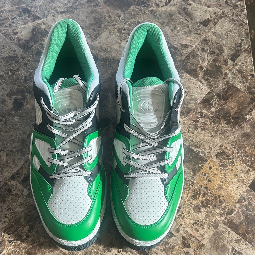 Gucci Green, White and Black Low-Top Sneakers